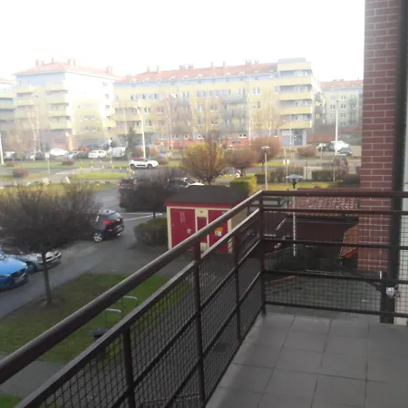 Апартаменти Stronska *